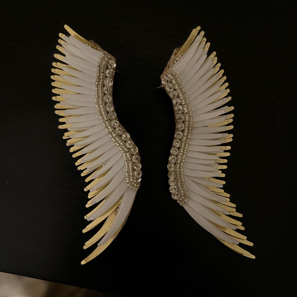Mignonne Gavigan gold wing earrings
